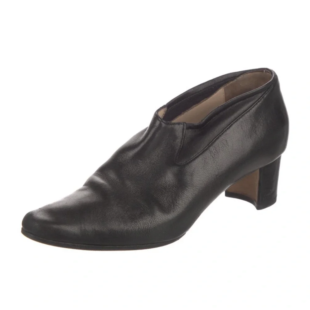 Manolo Blahnik soft black leather booties ankle block heel 39 - Picture 4 of 9